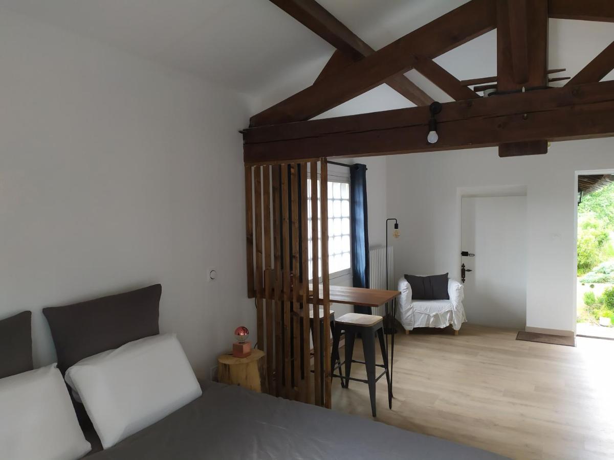 Studio Canopée Mortagne-sur-Sevre Esterno foto